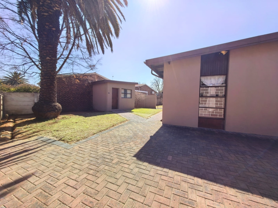 5 Bedroom Property for Sale in Sasolburg Ext 23 Free State